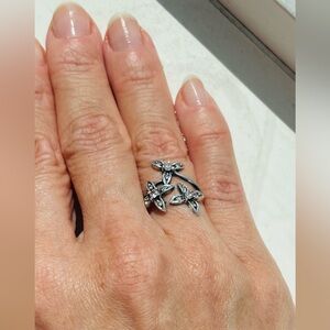 Sterling Silver 3 Flower Multistone Ring Size 7